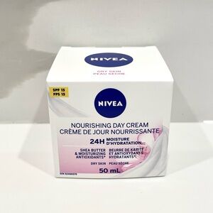 🔵3/$25 NEW Nivea Nourishing Day Cream w/ SPF 15
